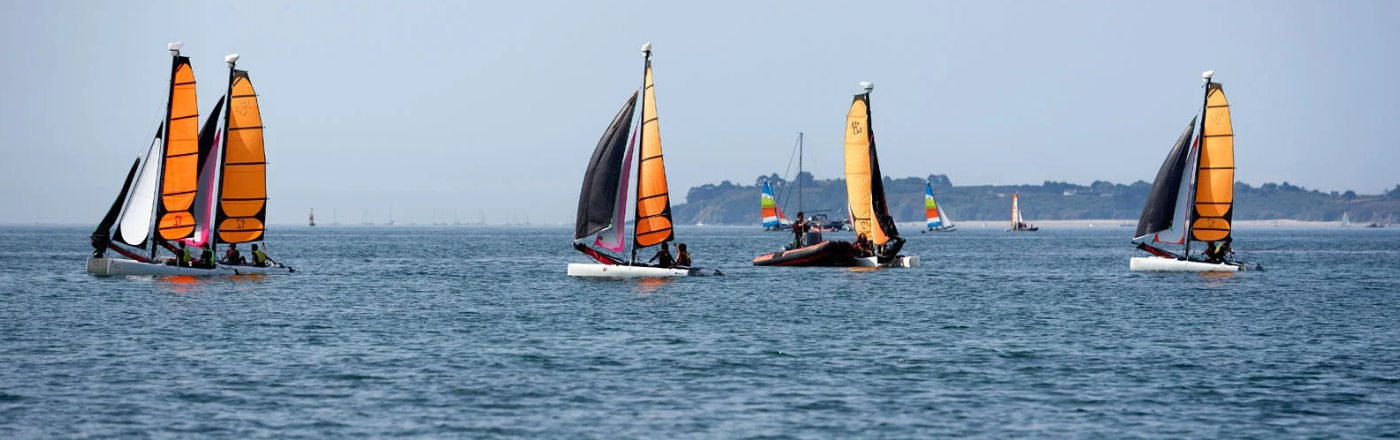 STAGE | Catamaran 